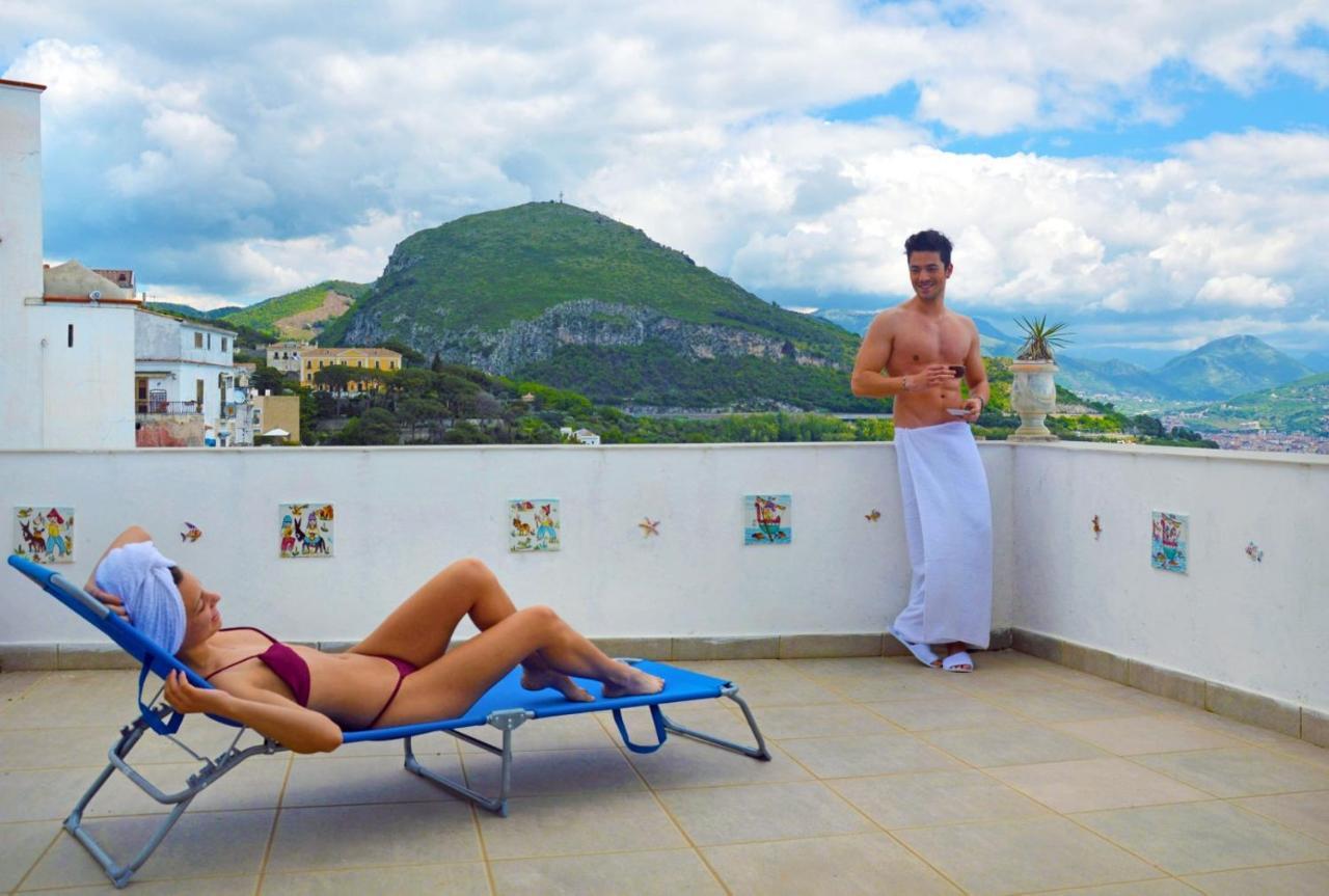 Appartement La Terrazza Sul Blu -Vista Mare- à Vietri Extérieur photo